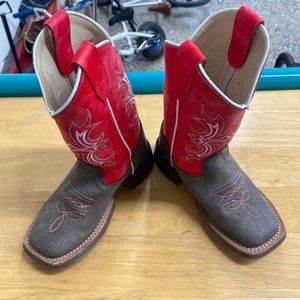 Old West Children’s Square toe cowboy boots. Leather.
